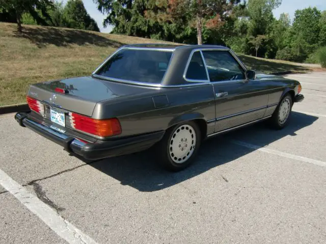 1988 mercedes-benz 560sl, excellent condition, hard/soft tops, no rust, 106,xxx