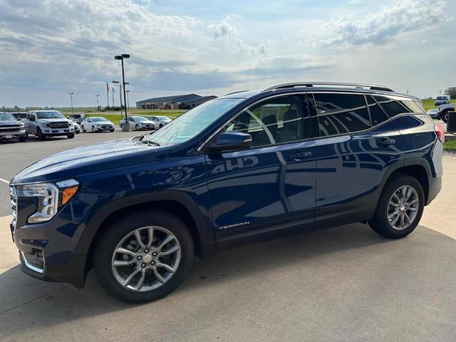 2022 gmc terrain slt