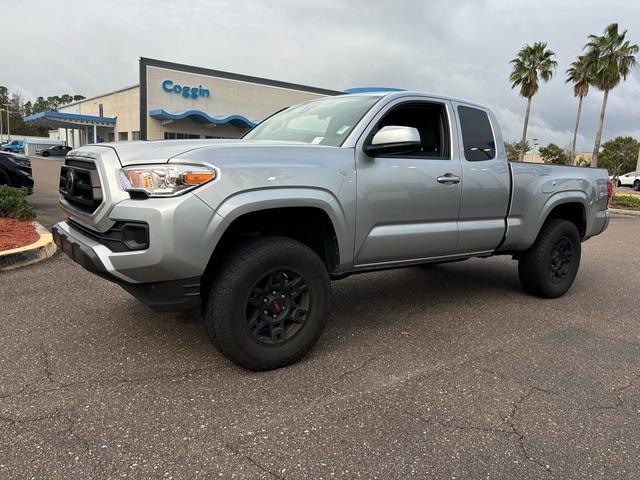 2022 toyota tacoma sr