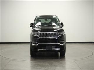 2023 Jeep Grand wagoneer base