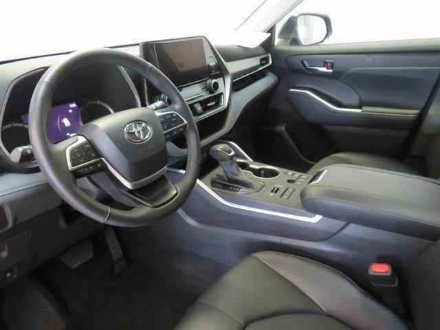 2024 toyota highlander xle