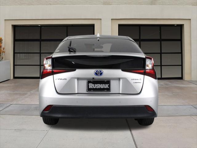 2022 toyota prius limited