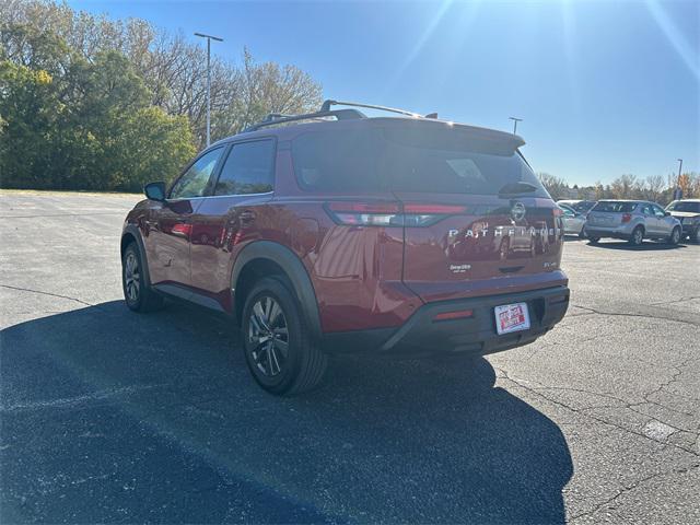 2023 nissan pathfinder sv 4wd