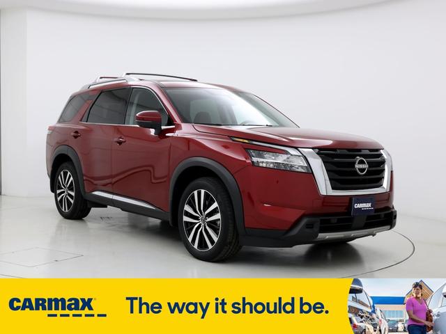 2023 nissan pathfinder platinum