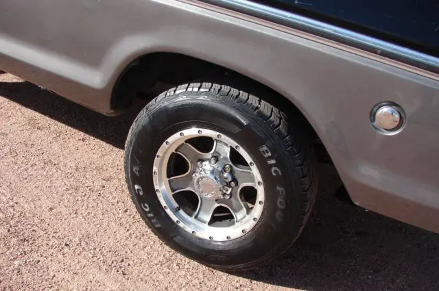 1976 ford f250, western truck. ready to go