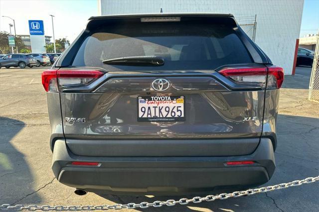 2022 toyota rav4 xle