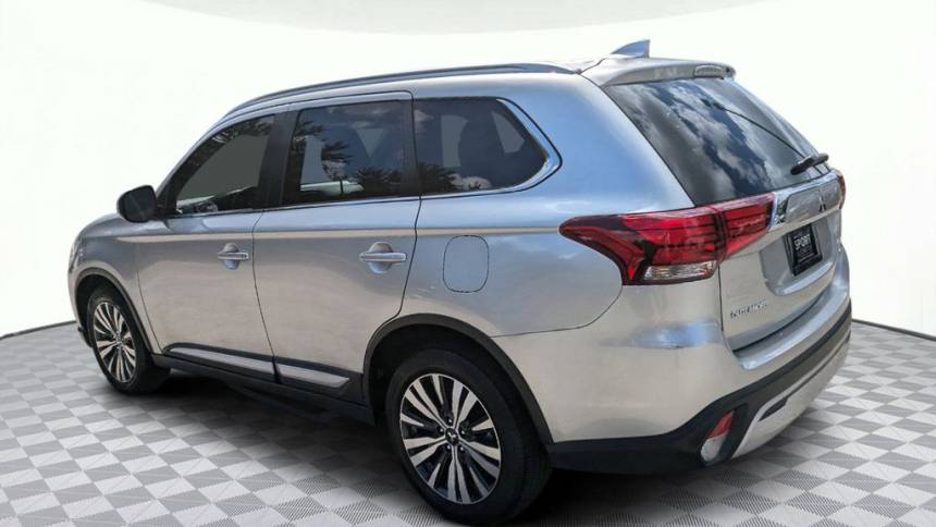 2020 mitsubishi outlander es