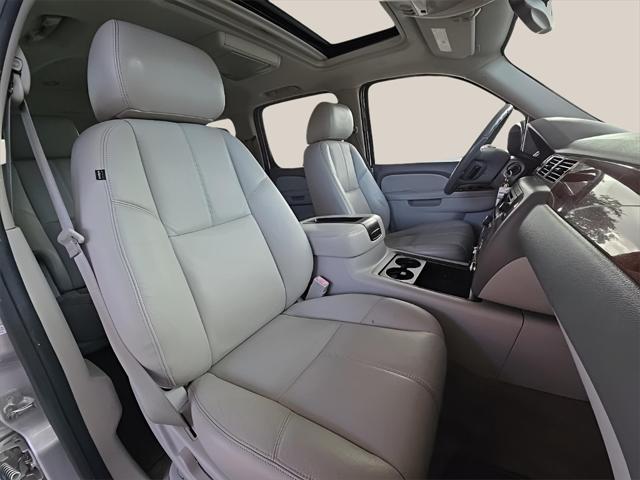 2014 chevrolet suburban 1500 lt