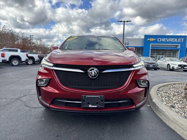 2023 buick enclave essence awd