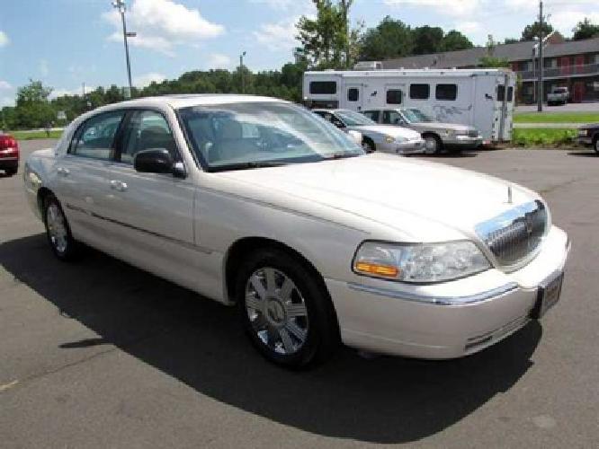 used 2003 lincoln town car cartier sedan, 192,808 miles in oxford, nc