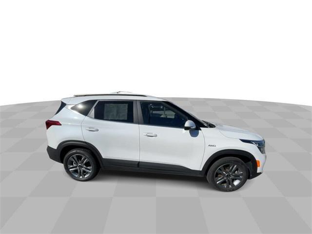 2022 kia seltos s