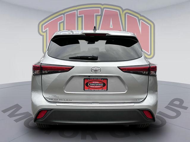 2023 toyota highlander le