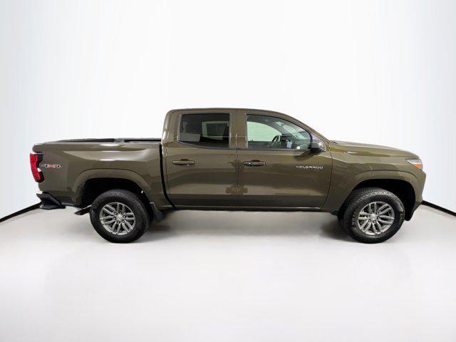 2023 chevrolet colorado lt