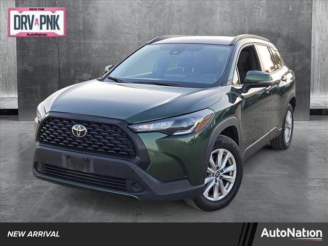 2022 toyota corolla cross le