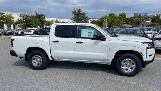 2024 Nissan Navara (Frontier) s