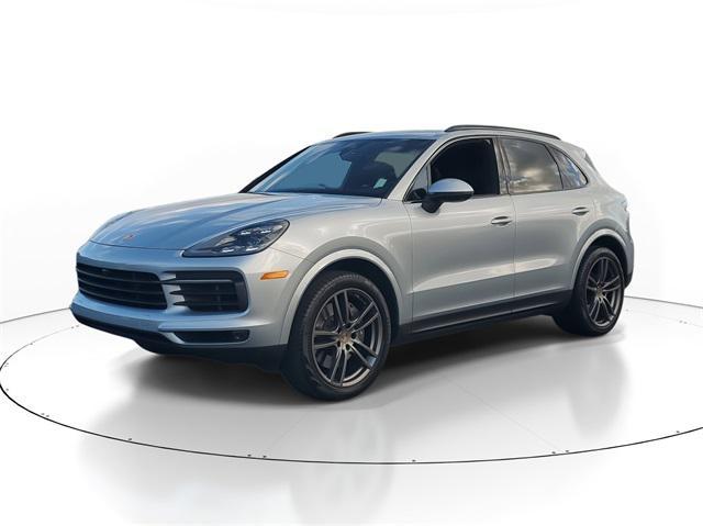 2022 porsche cayenne base