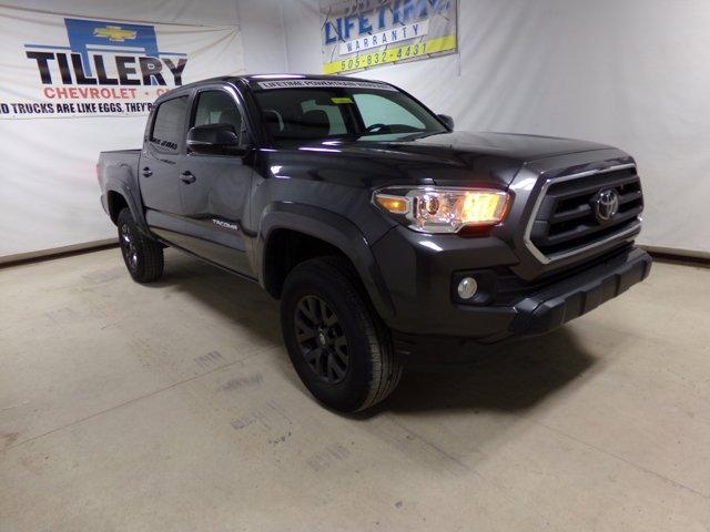 2022 toyota tacoma sr5