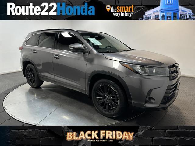 2019 toyota highlander se