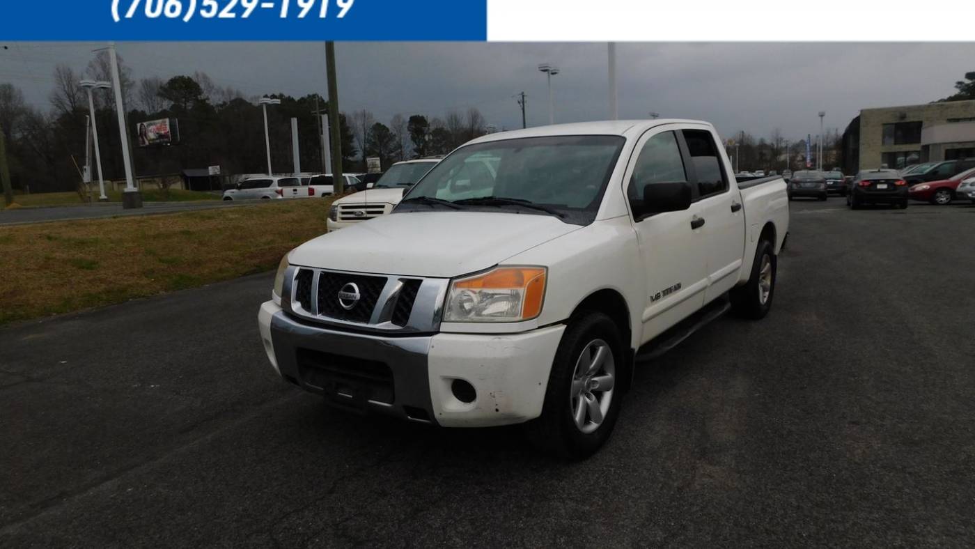 2008 nissan titan se