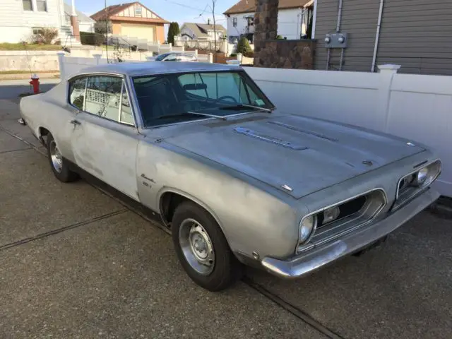1968 plymouth barracuda fastback sports coupe