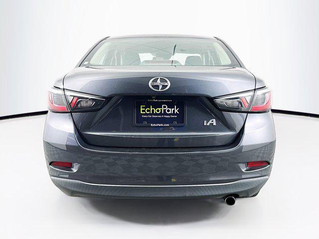 2016 scion ia 4dr sdn auto (natl)
