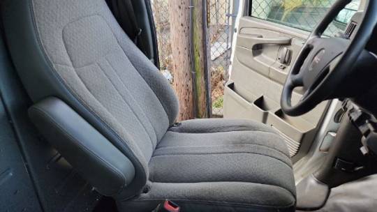 2015 gmc savana 2500