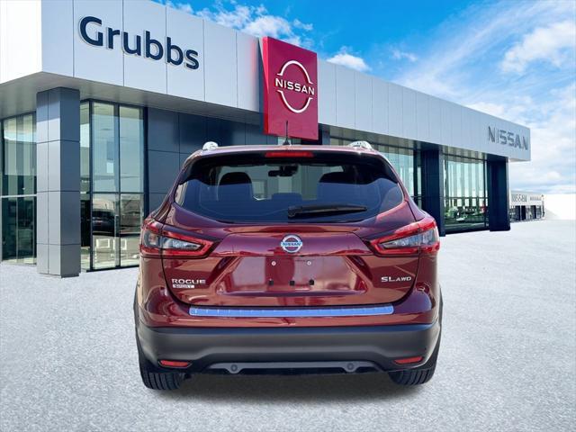 2022 nissan rogue sport sl