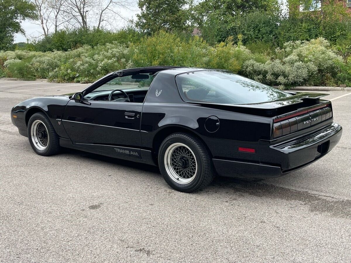 1991 pontiac firebird black on black!!