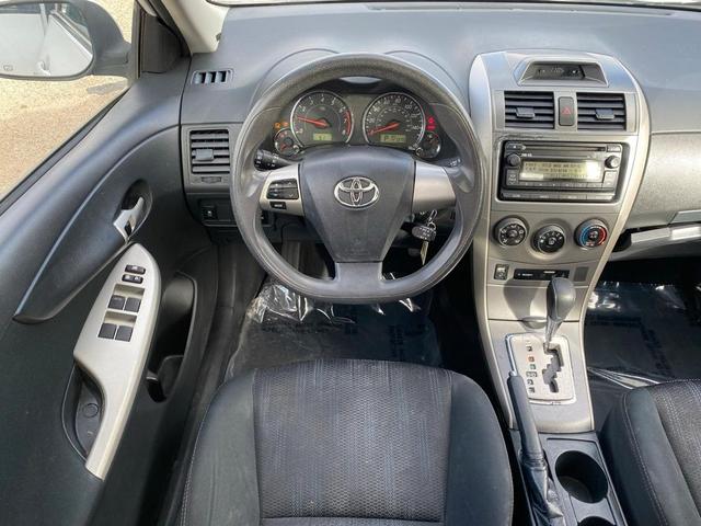 2012 toyota corolla s