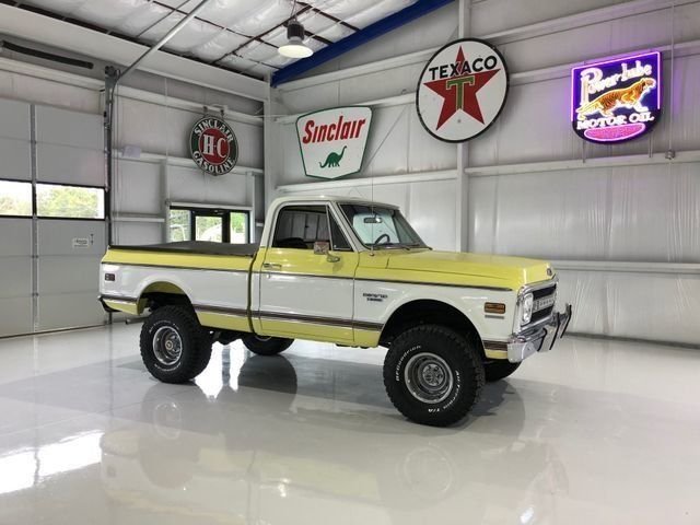 chevrolet k series 4x4 cst pickup