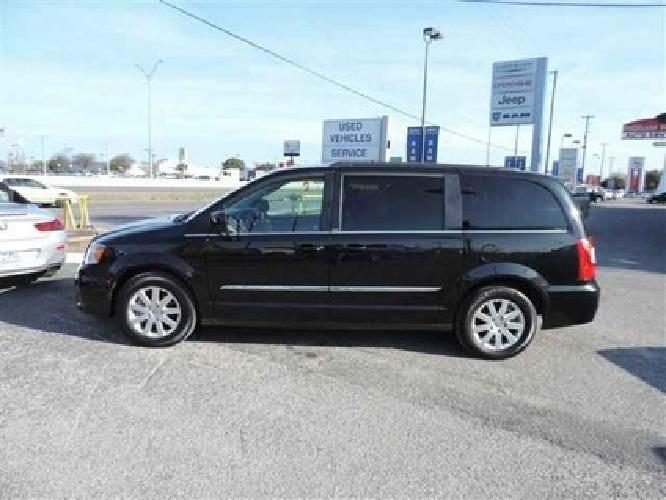 2013 chrysler town & country touring in san antonio, tx