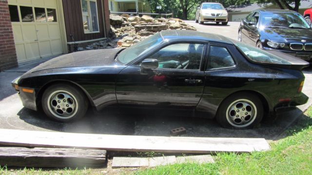 1987 porsche 944 coupe with straight frame and body with nice paint