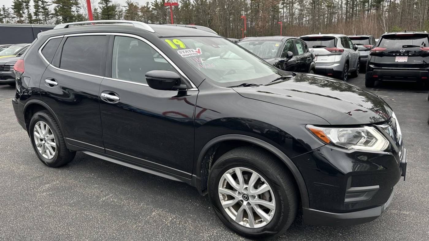 2019 nissan rogue sv