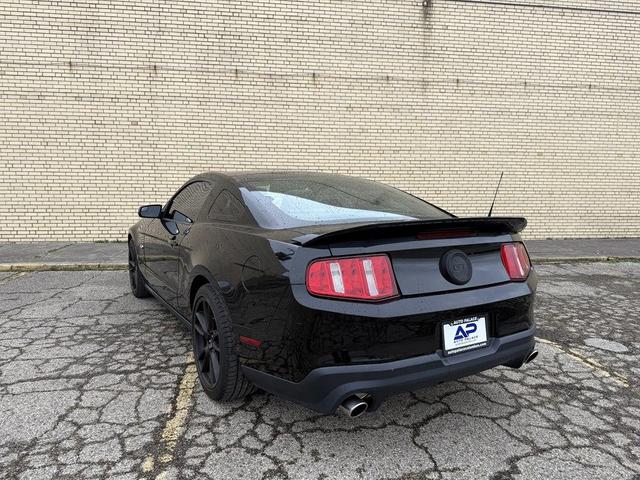2011 ford mustang gt