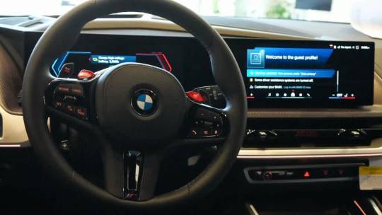 2025 BMW XM