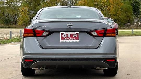 2025 Nissan Altima