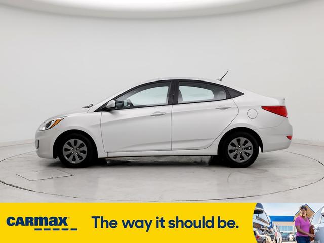 2016 hyundai accent se
