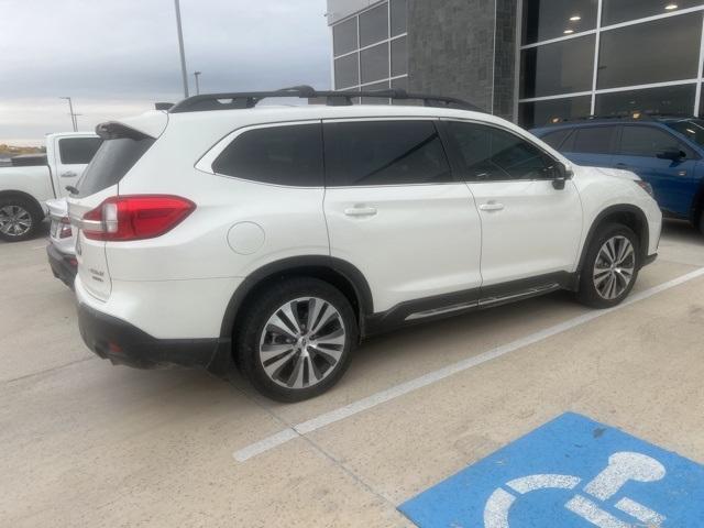 2022 subaru ascent limited 7-passenger