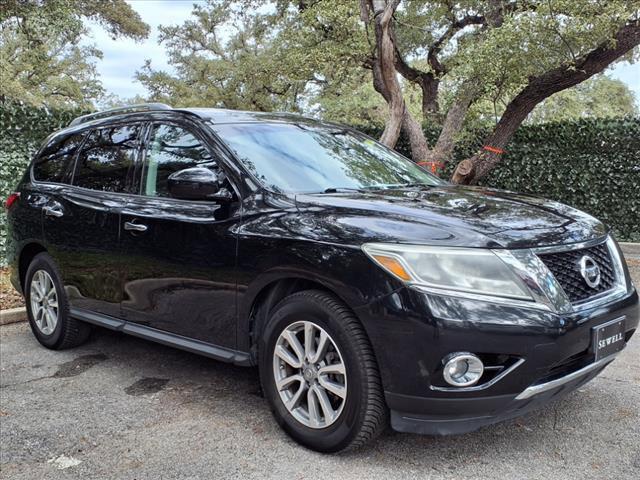 2016 nissan pathfinder sv
