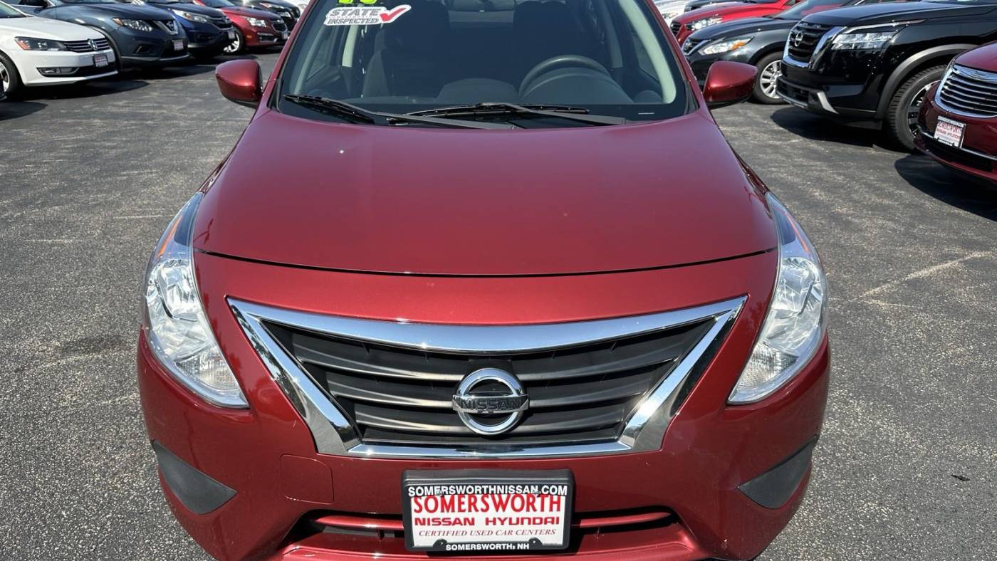 2017 nissan versa