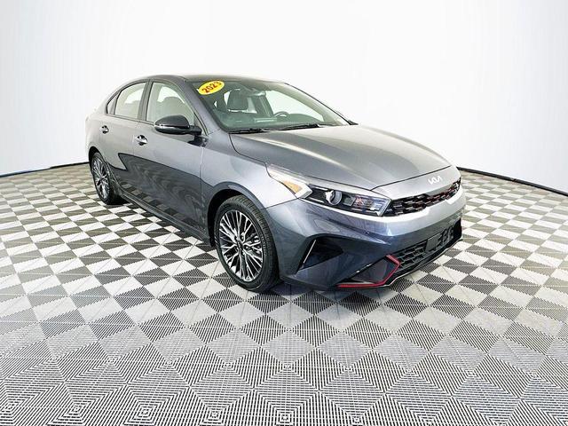 2023 kia forte gt-line