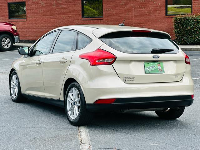 2017 ford focus se