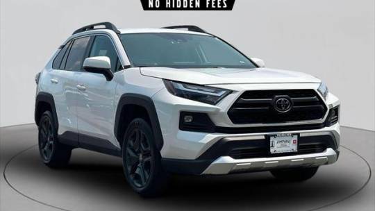 2022 toyota rav4 adventure