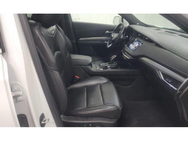 2021 cadillac xt4 premium luxury