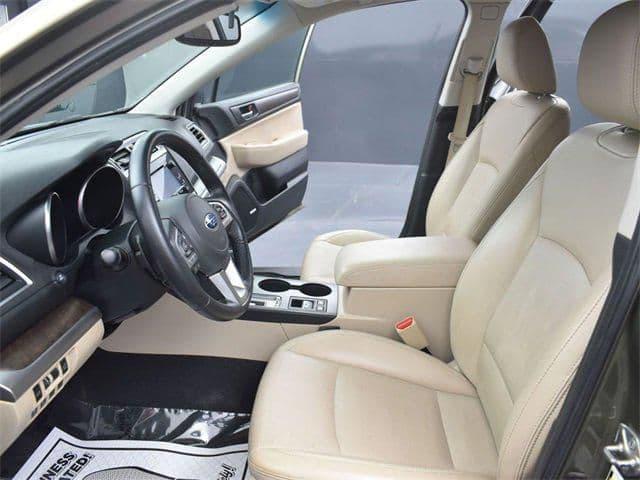 2015 subaru outback 2.5i limited in brunswick, ohio