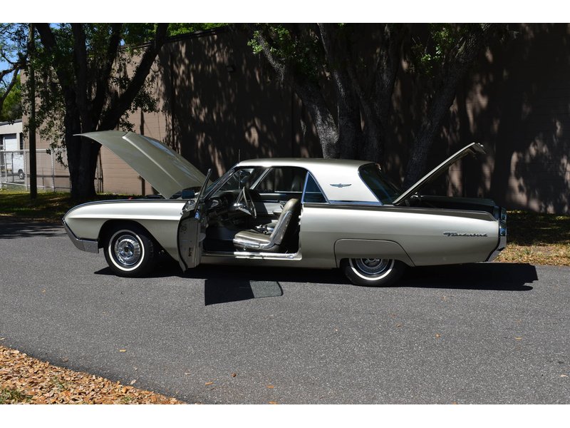 1963 ford thunderbird coupe