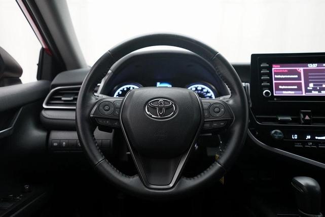 2021 toyota camry se nightshade