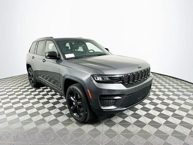 2023 jeep grand cherokee altitude