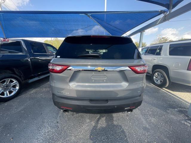 2019 chevrolet traverse lt cloth