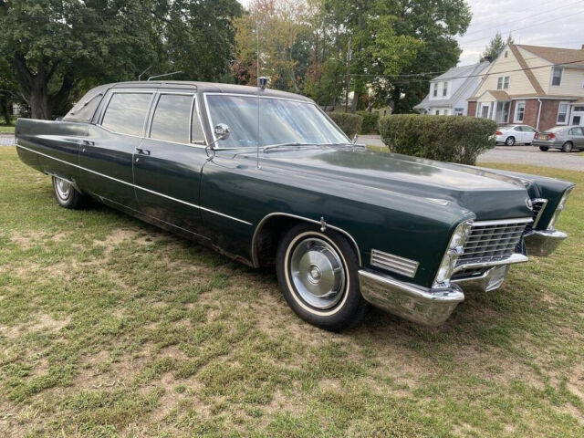1967 cadillac fleetwood limousine v8 75,000 mi auto leather a/c rwd am/fm/cd